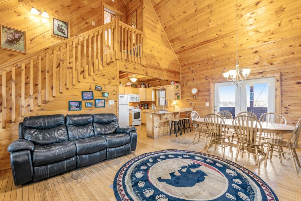 Papaw'S Bear Den Villa Пиджен Фордж Екстериор снимка